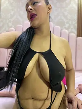 sofia_xxx02's Live XXX Chat