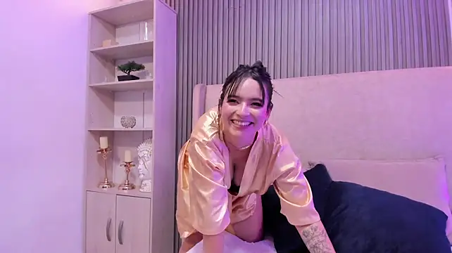 KeniaArias Chat XXX live