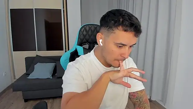 MatMalonne Chat XXX in diretta