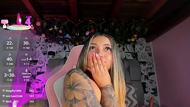 LucyRosse Chat XXX live