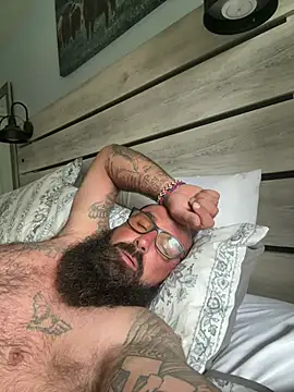 alphareign85's Live XXX Chat