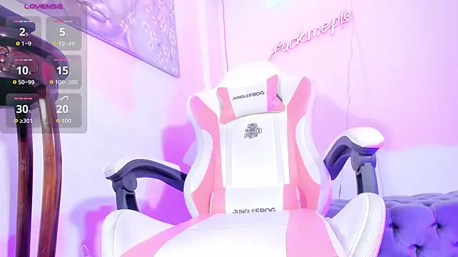 Živý XXX chat _katty_grey_