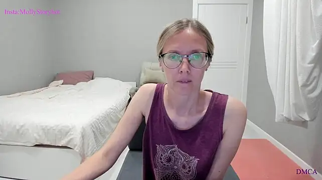 MollyStory Chat XXX live
