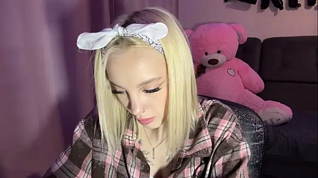 amirarerrette Chat XXX live