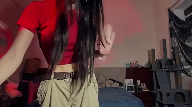 GeniaFiglioli Chat XXX live