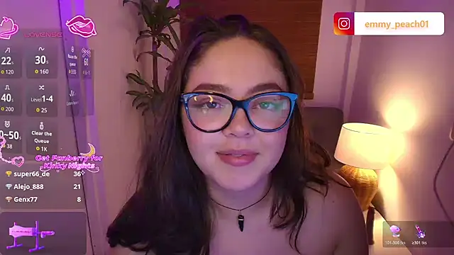 Emmy_peach1: απευθείας συνομιλία ΧΧΧ