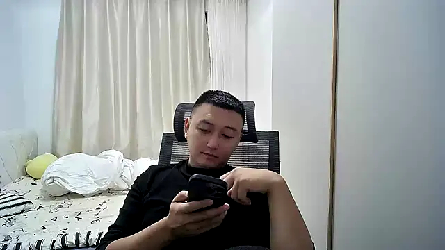dong-77's Live XXX Chat