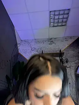 BustyAngelXXX's Live XXX Chat