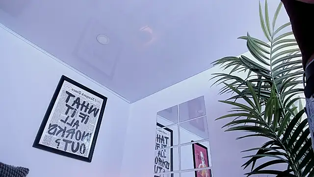 Czat XXX na żywo – Caroline_dh