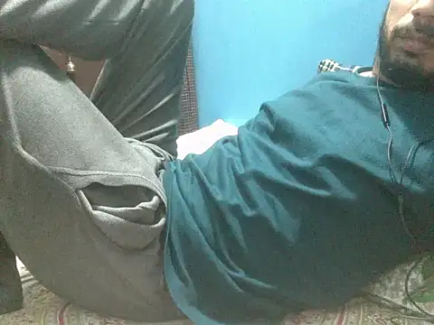 XXX chat uživo modela Precumboner