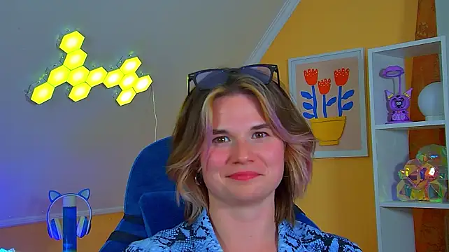 AliceAllard Chat XXX in diretta