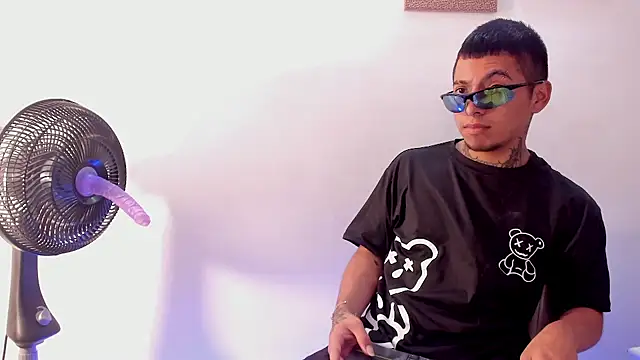 Živý XXX chat Thiago_Vega__