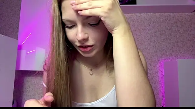 Chat +18 de BrandonHaerter ao vivo