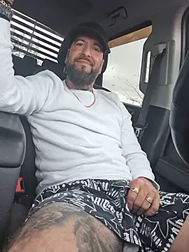 Beardedtattood Chat XXX in diretta
