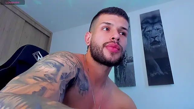 Santos_ramirez1のライブXXXチャット