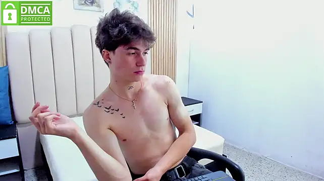 JEINS_FISHER Chat XXX in diretta