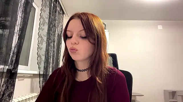 EuniceDomann's Live XXX Chat