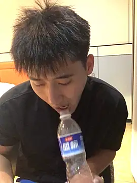 1zhengshujin 网络视讯表演