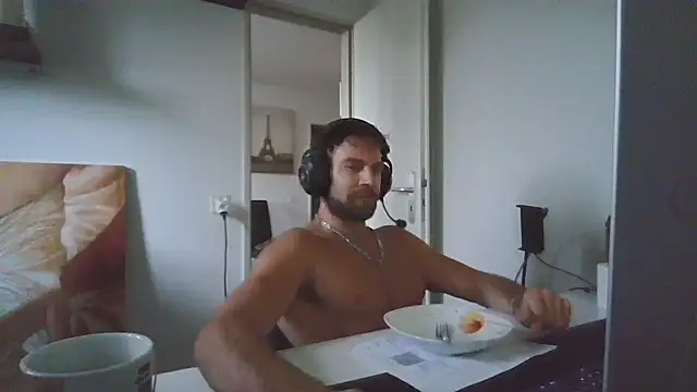 دردشة alpha-hunk الجنسية المباشرة
