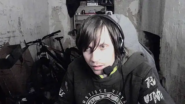 makarov1993 Chat XXX in diretta