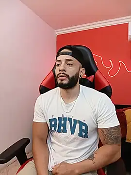 Czat XXX na żywo – Mike_savage3