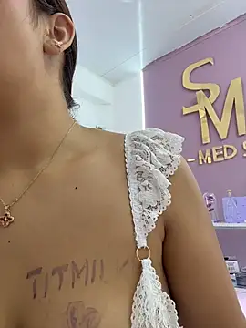 Chat XXX en directo de babysaritaa