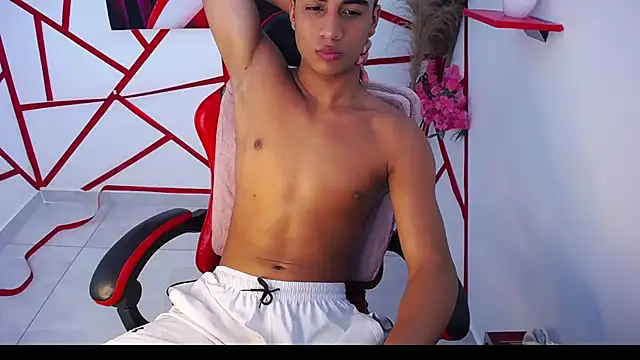 oliver-parker's Live XXX Chat