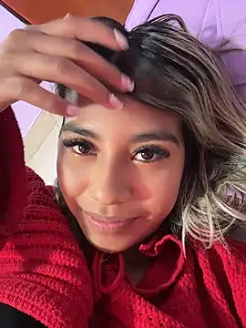 Chat XXX ao vivo de Kimmiebellarie