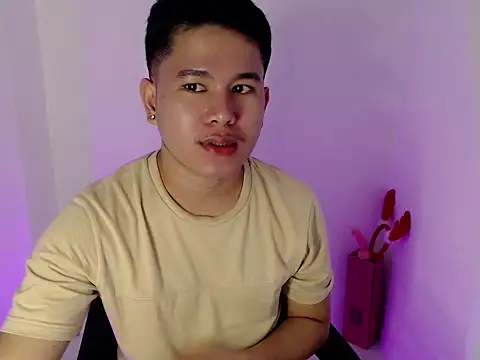 master_levi2003 Chat XXX live