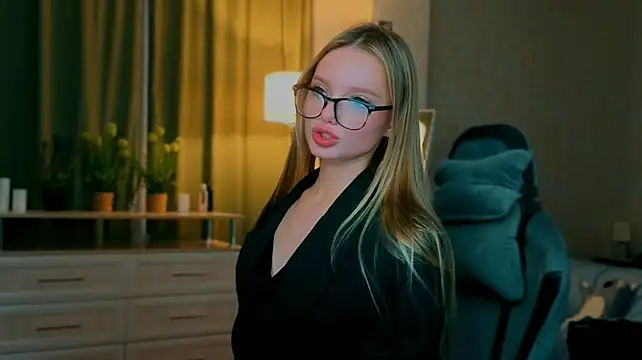 Chat +18 de evamoonis ao vivo