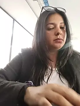 brianna02 – Naživo XXX chat