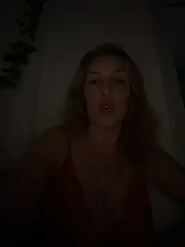 Hot-Milf4U Chat XXX live