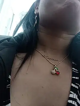 _Luna_Blooms Live XXX-Chat