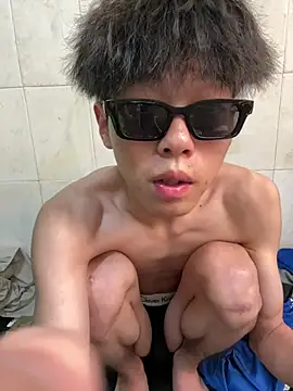 YT_11 – Live XXX-chat