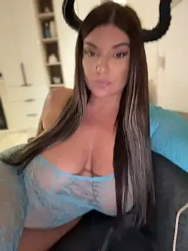 Chatroom XXX en direct de JessycaFlame