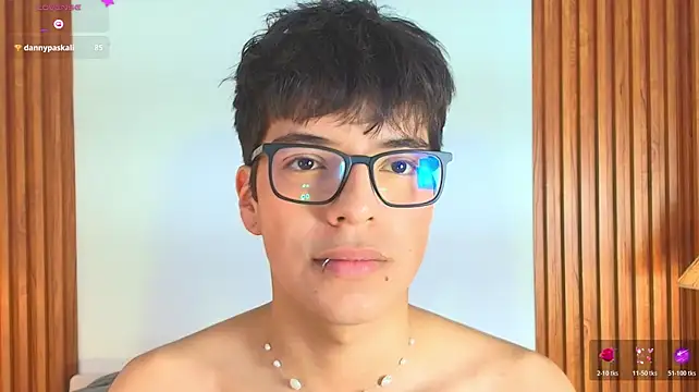 Milo_Wolff Live XXX-chat