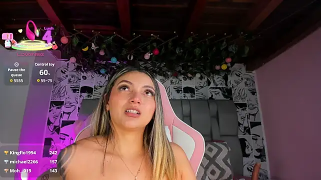 LucyRosse Chat XXX live