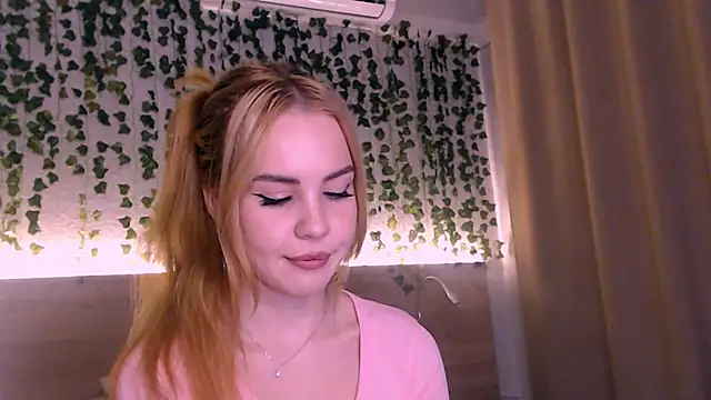 IvyAngeln Live XXX chat