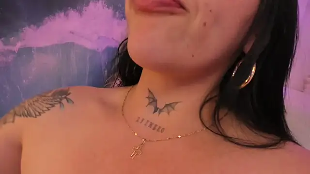 ViolettaHotLatin_ Chat XXX live