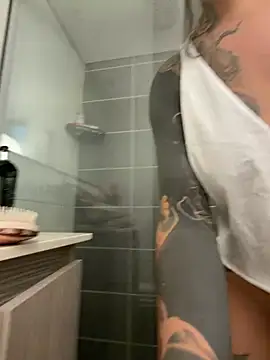 Chat XXX Live karolvegaa