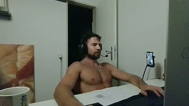 Chat XXX ao vivo de alpha-hunk