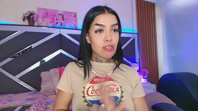 Bratz_xのライブXXXチャット
