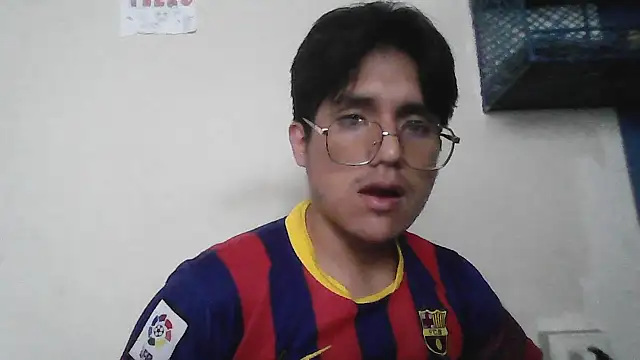 Chat +18 de HardDick2 ao vivo