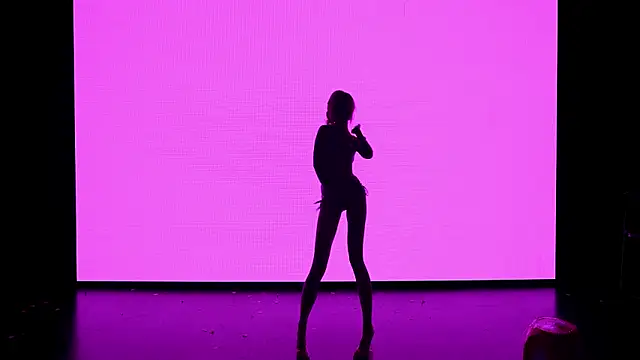 DM-008のライブXXXチャット