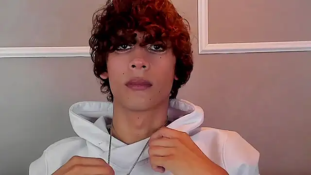 Chatroom XXX en direct de derek_blake