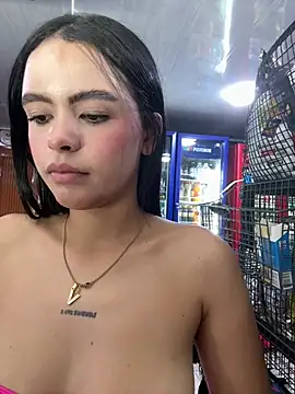 Онлайн чат XXX kitty_rousse01