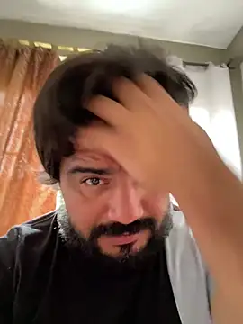 دردشة MichaelBear_21 الجنسية المباشرة