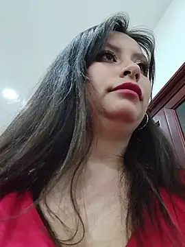 LIA--23 Adlı Modelin Canlı XXX Sohbeti