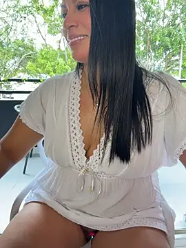 Sofia_ConversのライブXXXチャット