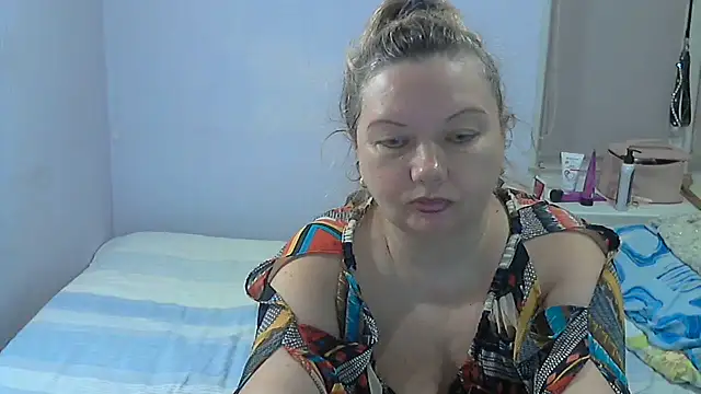Lusi-777 – Live XXX-chat